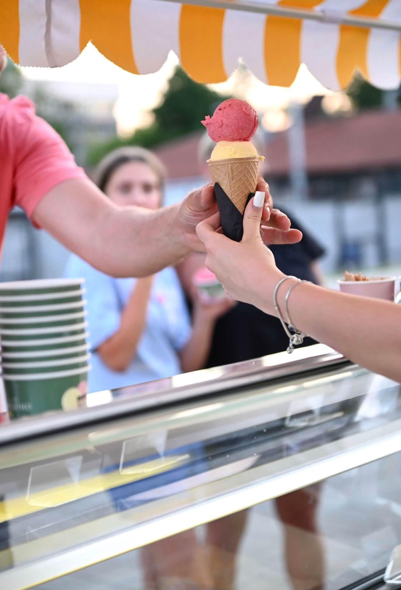 Tri mobilne usluge koje će svaku proslavu učiniti posebnijom